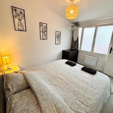 2-4 Personnes, Proche Paris, 1 Min Du Rer A, Evasion Urbaine Appartement Saint-Maur-des-Fossés